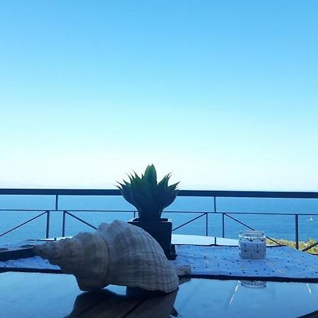 Sea And Sky Infinity Blue Apartment Gythio Extérieur photo